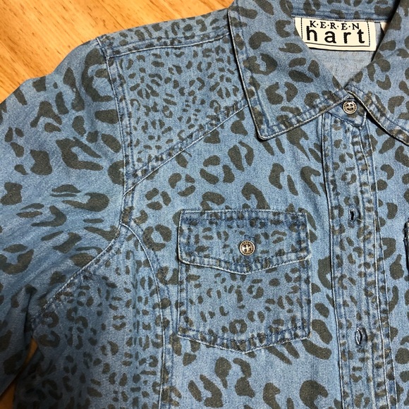 KEREN hart Tops - Keren Hart Denim top.